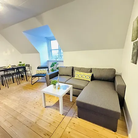 아파트 Aday - Starlight 2 Bedrooms In The Heart Of *