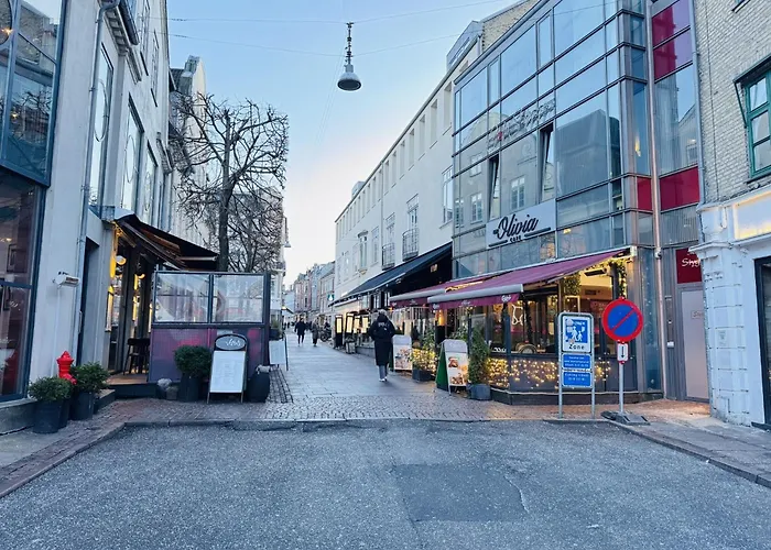 Aday - Starlight 2 Bedrooms In The Heart Of Ålborg